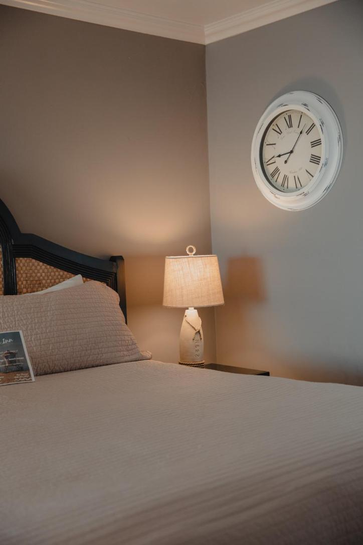 Laguna Cove Hotel Лагуна Бич Экстерьер фото